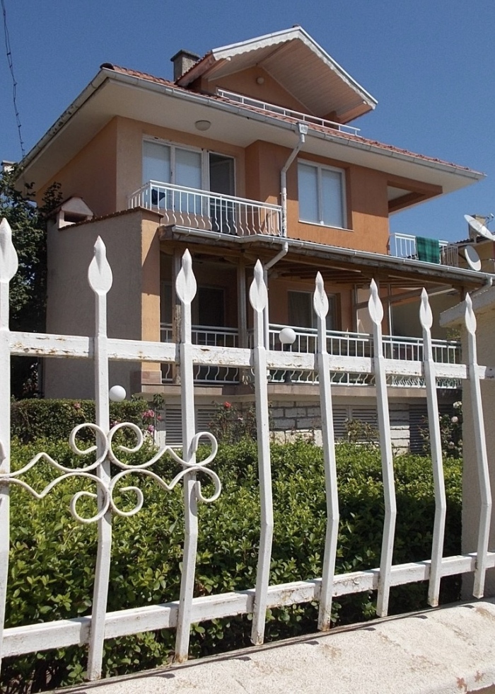Villa with sea view in Izgrev, Balchik